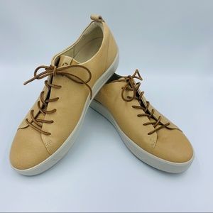 Ecco Soft 8 Leather Sneaker Size 10